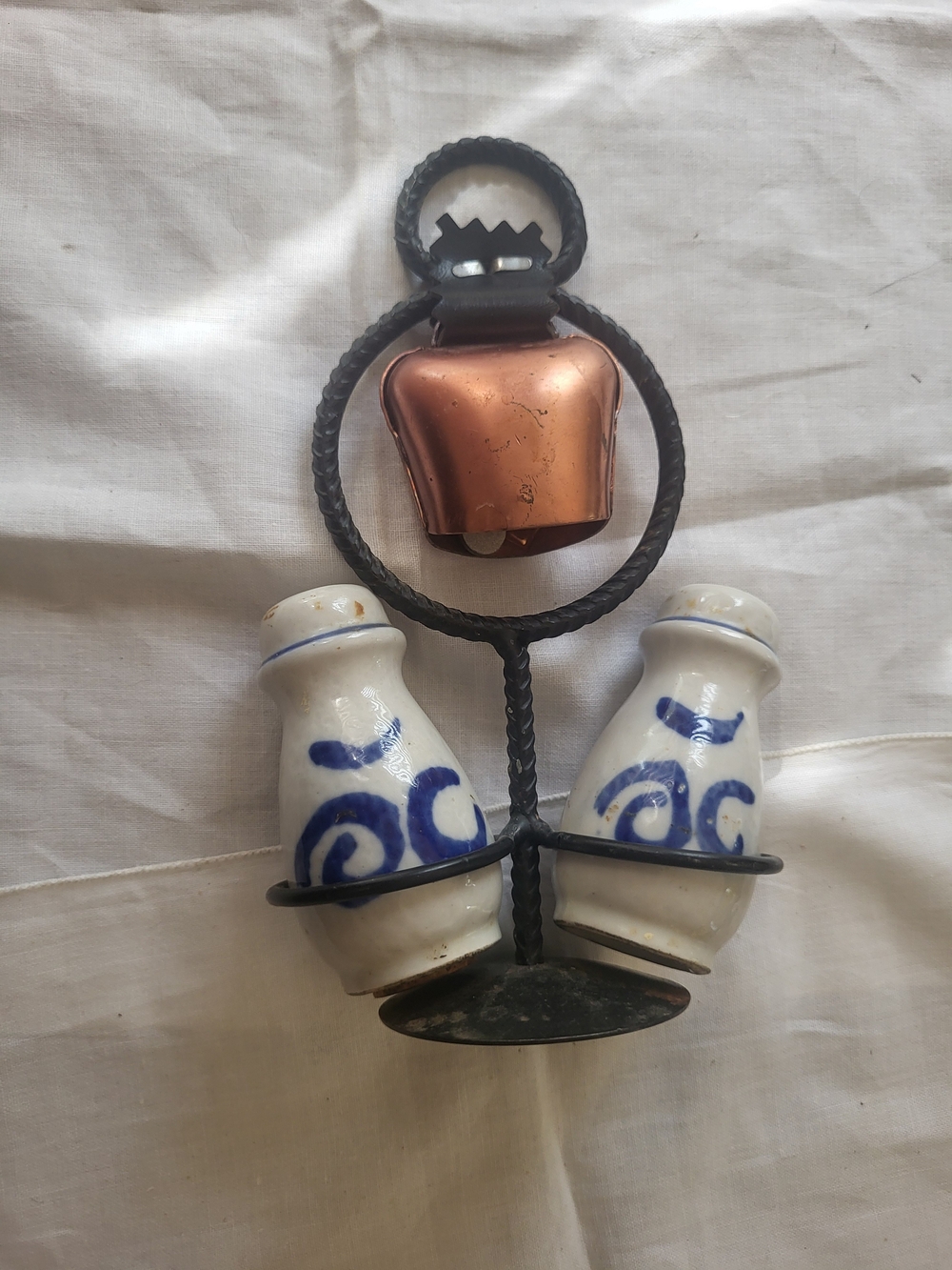 Vintage Salt Pepper Shakers Country Kitchen Floral Cow Bell Stand Southern